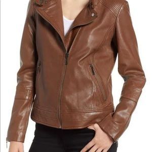 Brown leather Bernardo moto jacket petite medium